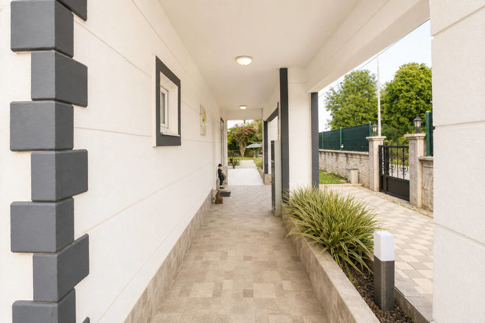 Image No.11-4 Bed House/Villa for sale