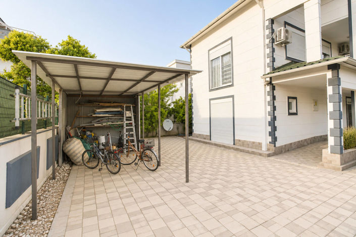 Image No.16-4 Bed House/Villa for sale
