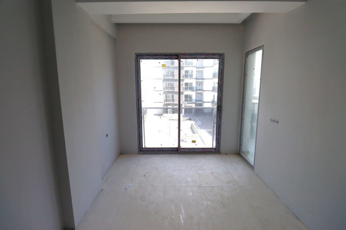 Image No.10-1 Bed Apartment for sale