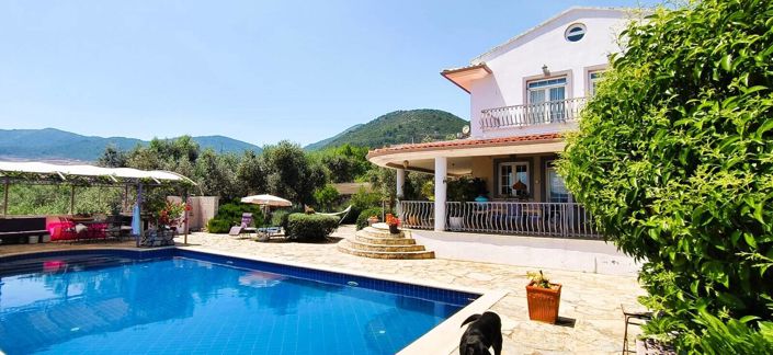Image No.6-Maison / Villa de 5 chambres à vendre à Yesilüzümlü
