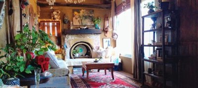 Interior 2
