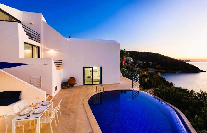 Image No.8-2 Bed House/Villa for sale