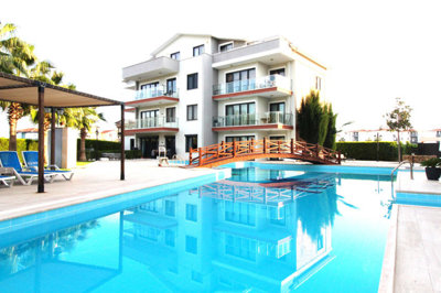 Exterior 3