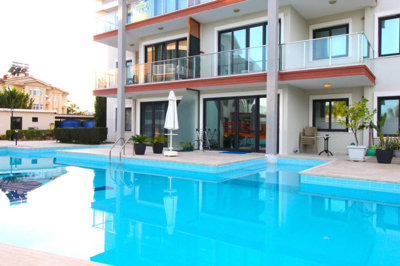Exterior 6