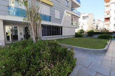 Exterior 6