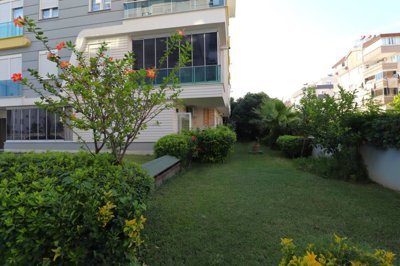 Exterior 7