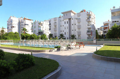 Exterior 9