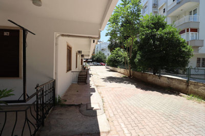 Exterior 4