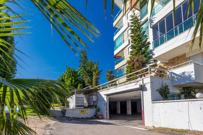 Exterior 11