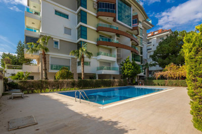 Exterior 8