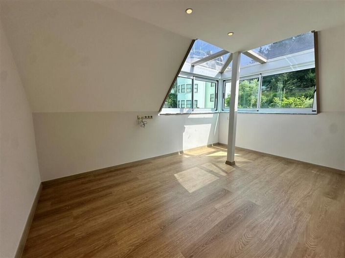 Image No.19-4 Bed Apartment for sale