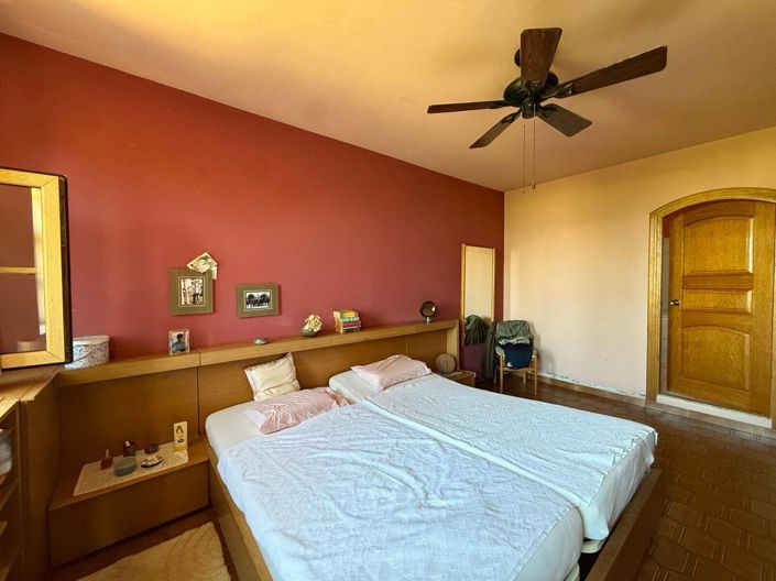 Image No.20-5 Bed House/Villa for sale