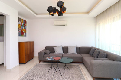 Interior 2