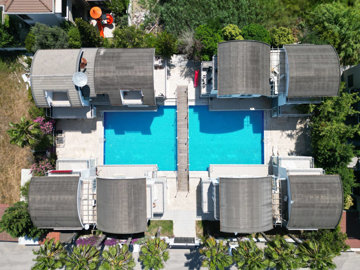 Exterior 3