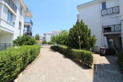 Exterior 3