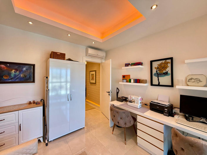 Image No.31-3 Bed Apartment for sale
