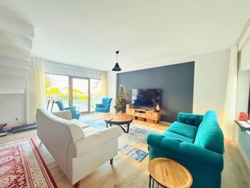 Interior 2