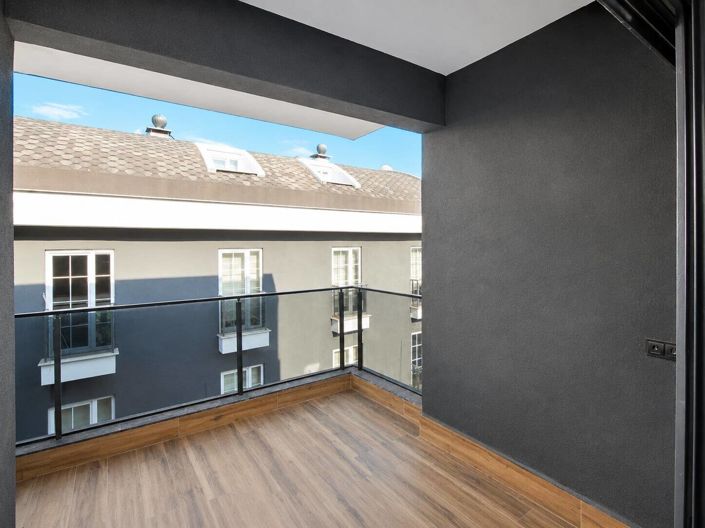 Image No.17-2 Bed Apartment for sale