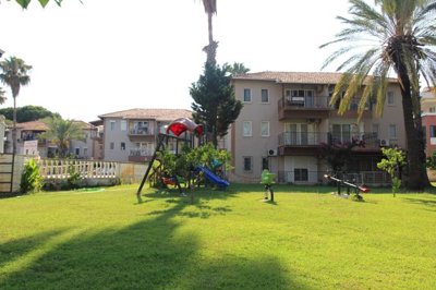 Exterior 1