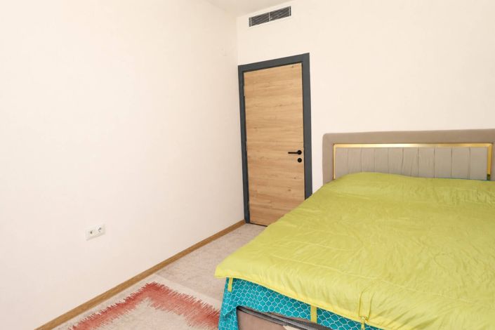 Image No.10-1 Bed Apartment for sale