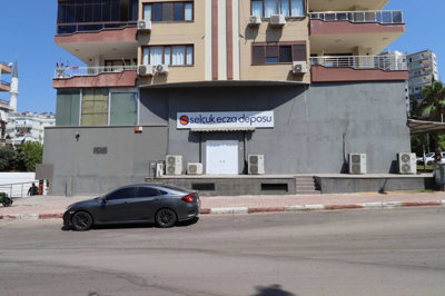 Exterior 3