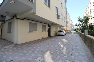 Exterior 5