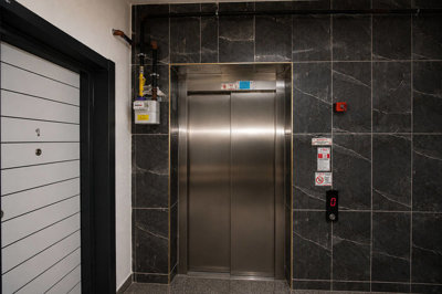 Exterior 10