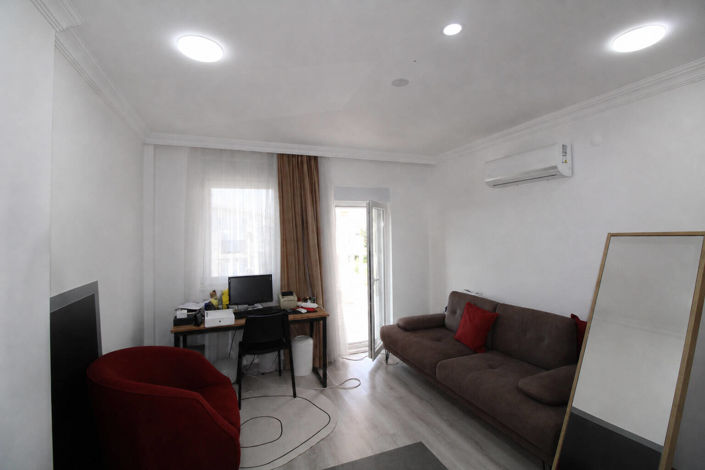Image No.22-5 Bed Apartment for sale