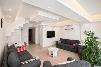 Interior 3