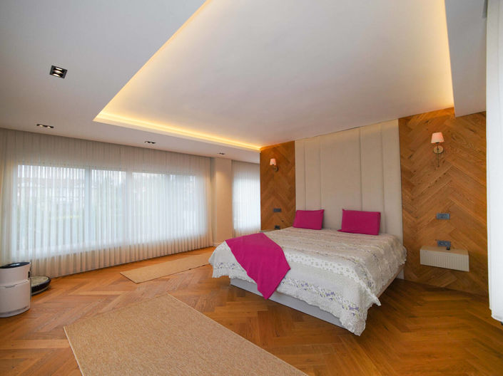 Image No.30-5 Bed House/Villa for sale