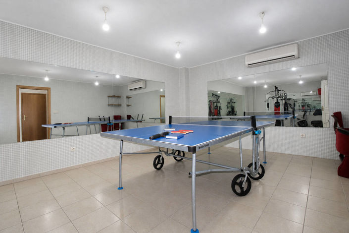 Image No.12-4 Bed Apartment for sale