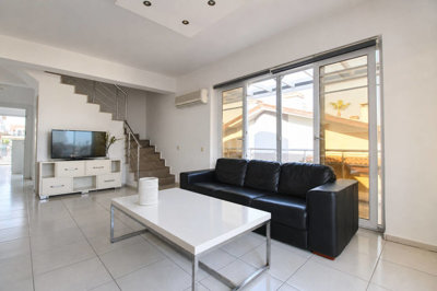 Interior 2