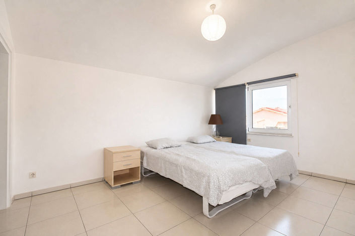 Image No.18-4 Bed Apartment for sale