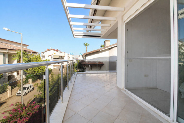 Image No.36-4 Bed Apartment for sale