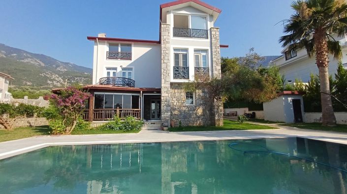 Image No.12-Maison / Villa de 6 chambres à vendre à Ölüdeniz
