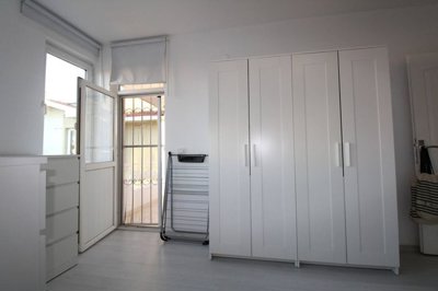 Interior 7