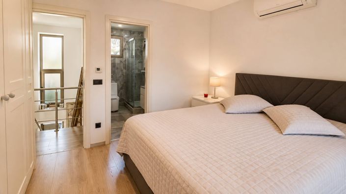Image No.24-4 Bed House/Villa for sale