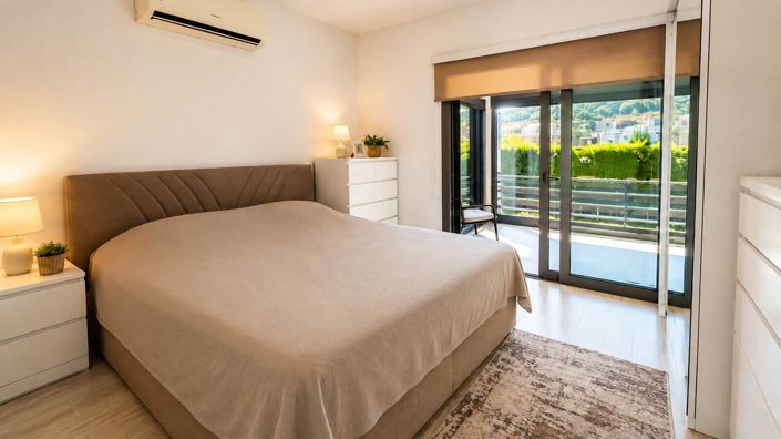 Image No.22-4 Bed House/Villa for sale