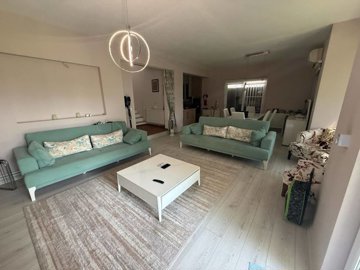 Interior 1