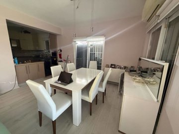 Interior 3