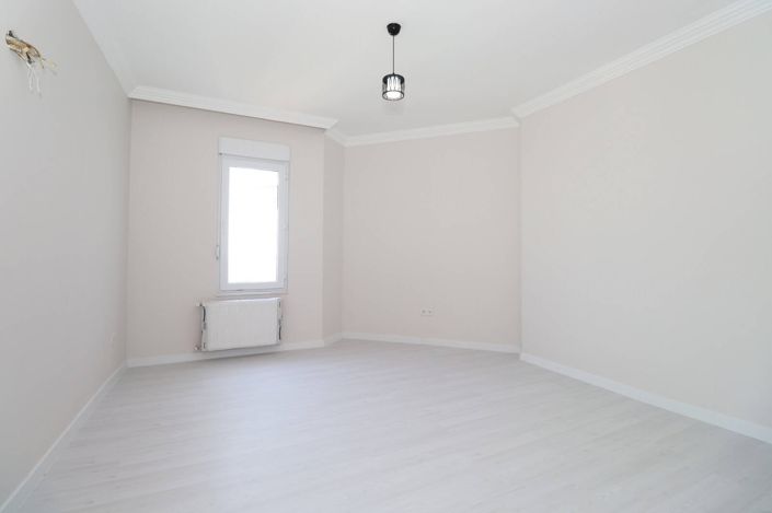 Image No.18-2 Bed Apartment for sale