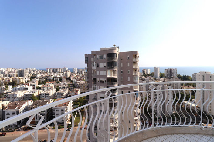 Image No.25-2 Bed Apartment for sale
