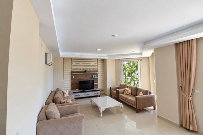 Image No.11-4 Bed Apartment for sale