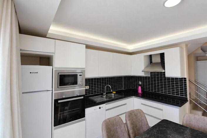 Image No.16-4 Bed Apartment for sale
