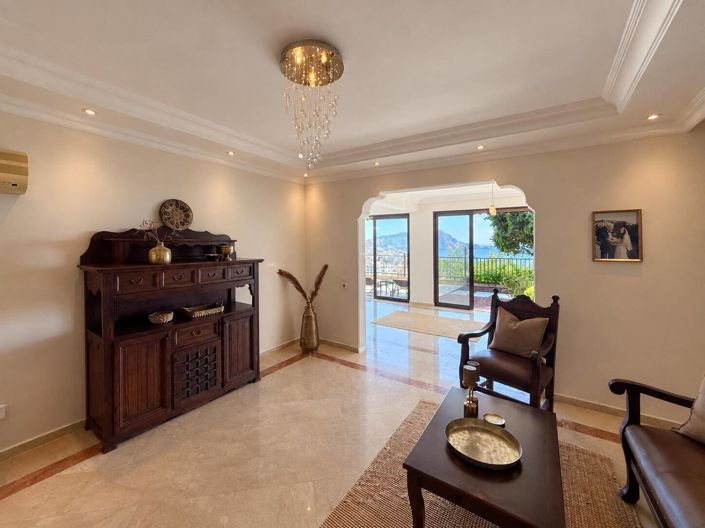Image No.38-4 Bed House/Villa for sale