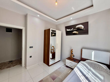 Interior 6