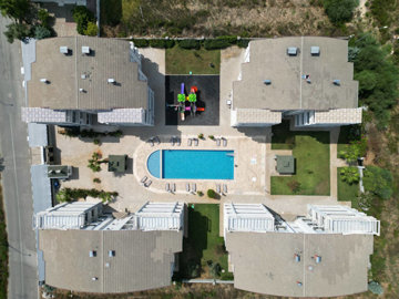 Exterior 7