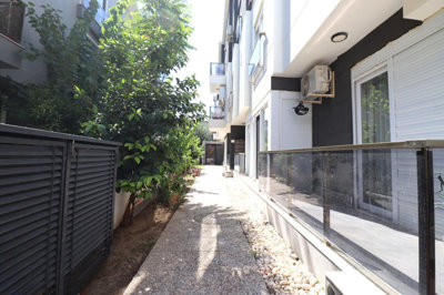 Exterior 10