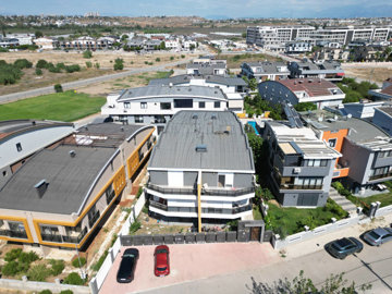Exterior 5