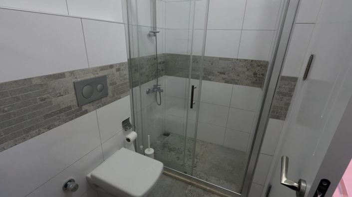 Image No.18-4 Bed Apartment for sale
